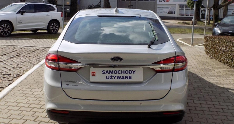 Ford Mondeo cena 88888 przebieg: 59700, rok produkcji 2020 z Szczecin małe 704